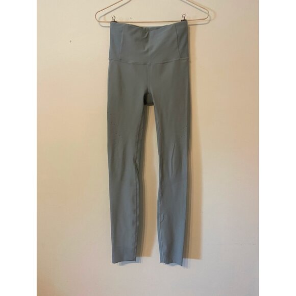 Lululemon zoned in tight with envelope pockets 27" - Picture 6 of 11